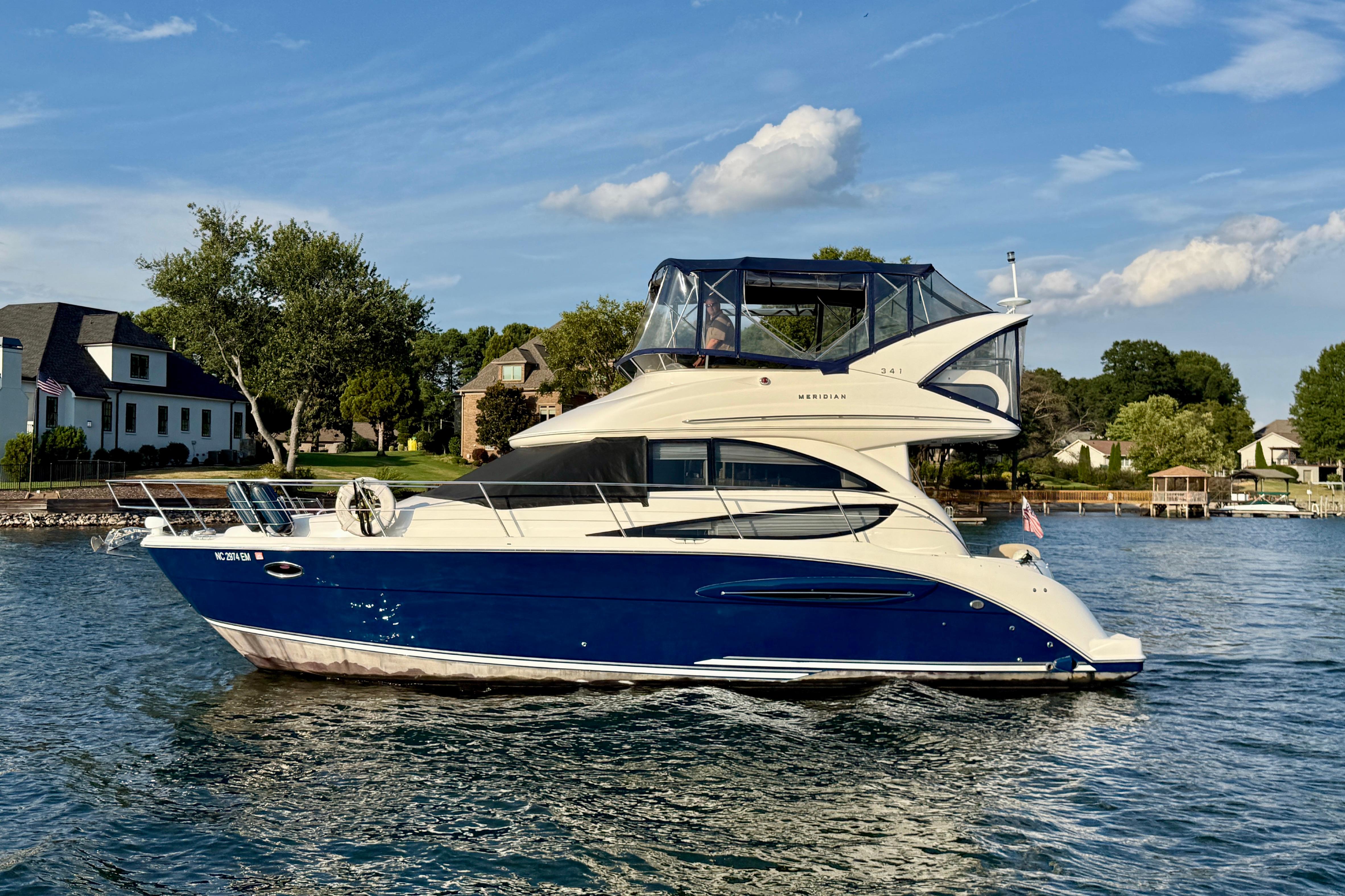2011 Meridian 341 Sedan
