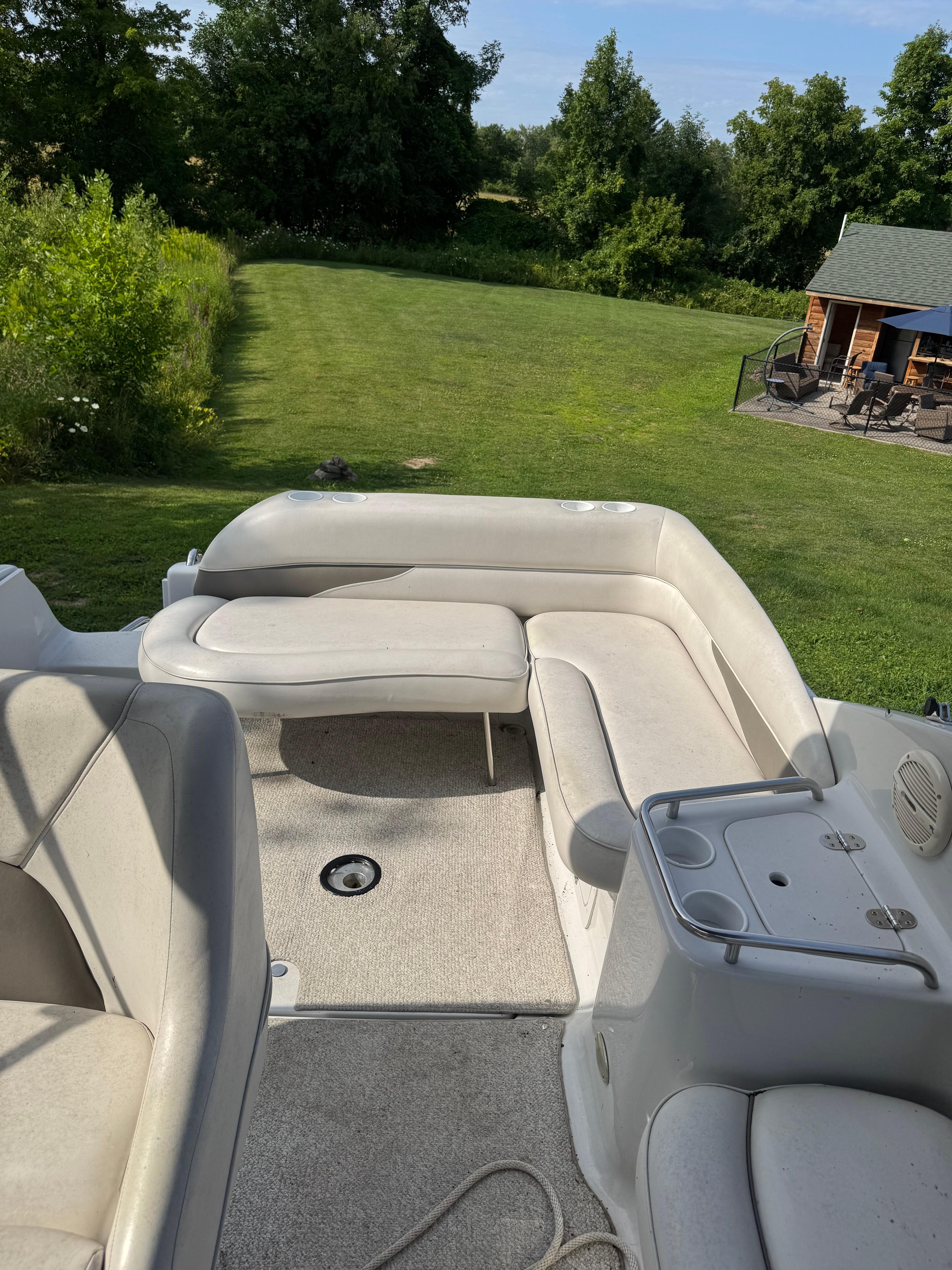 2003 Crownline 262 CR