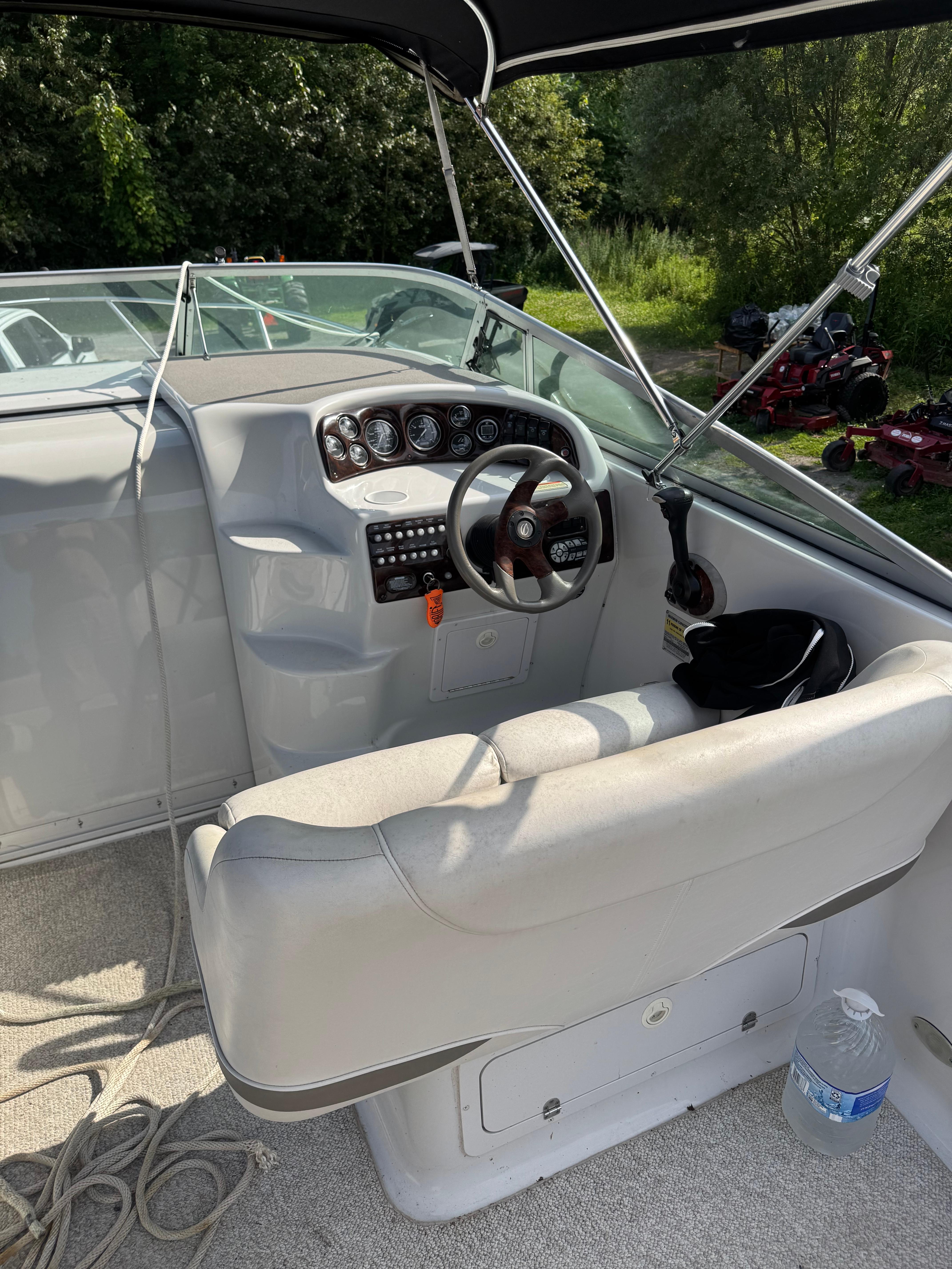 2003 Crownline 262 CR