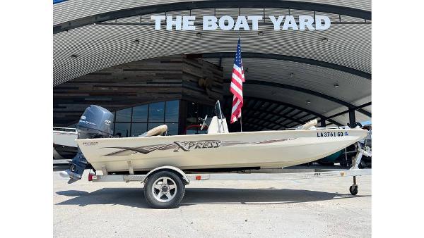 2014 Express XP 18 CC