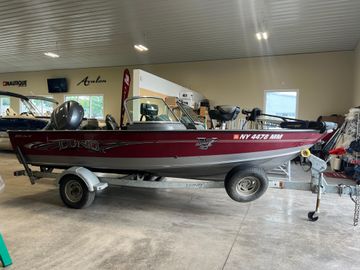 2017 Lund 1875 Pro-V Sport