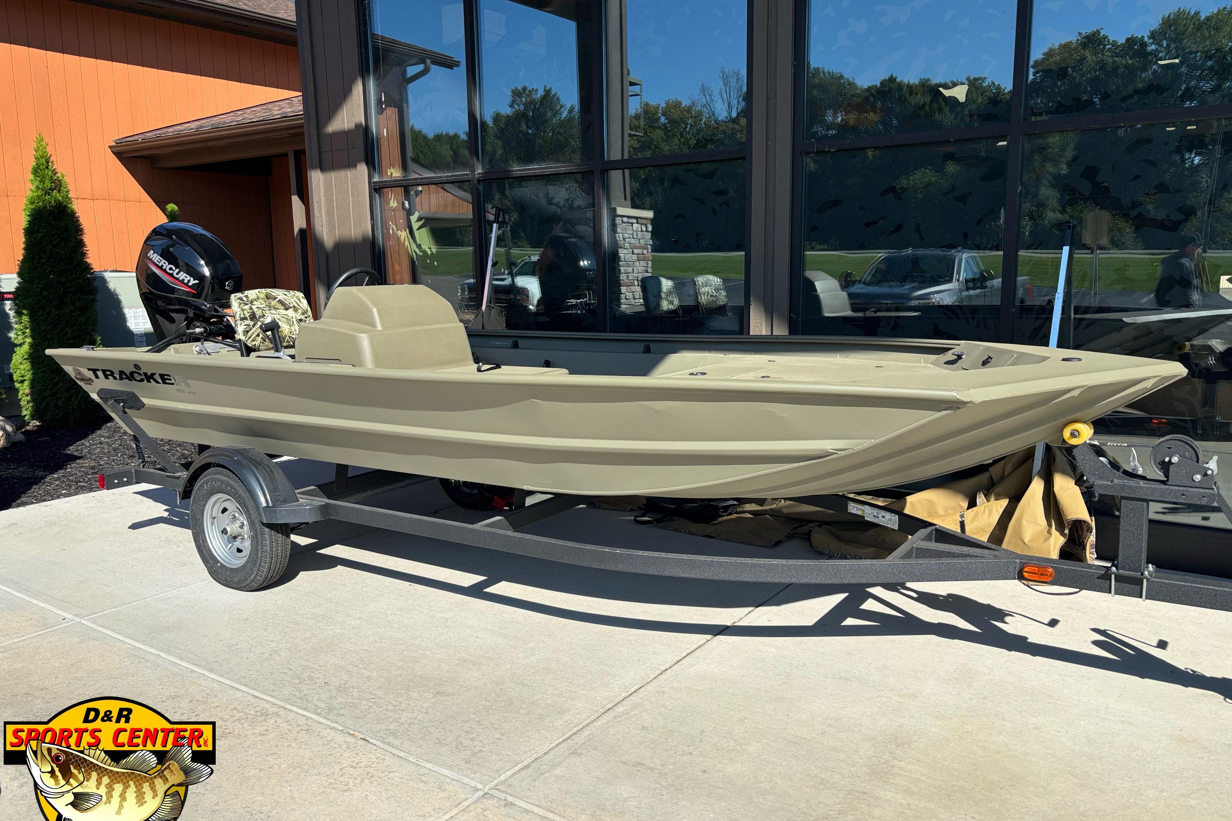 2024 Tracker Grizzly 1754 SC