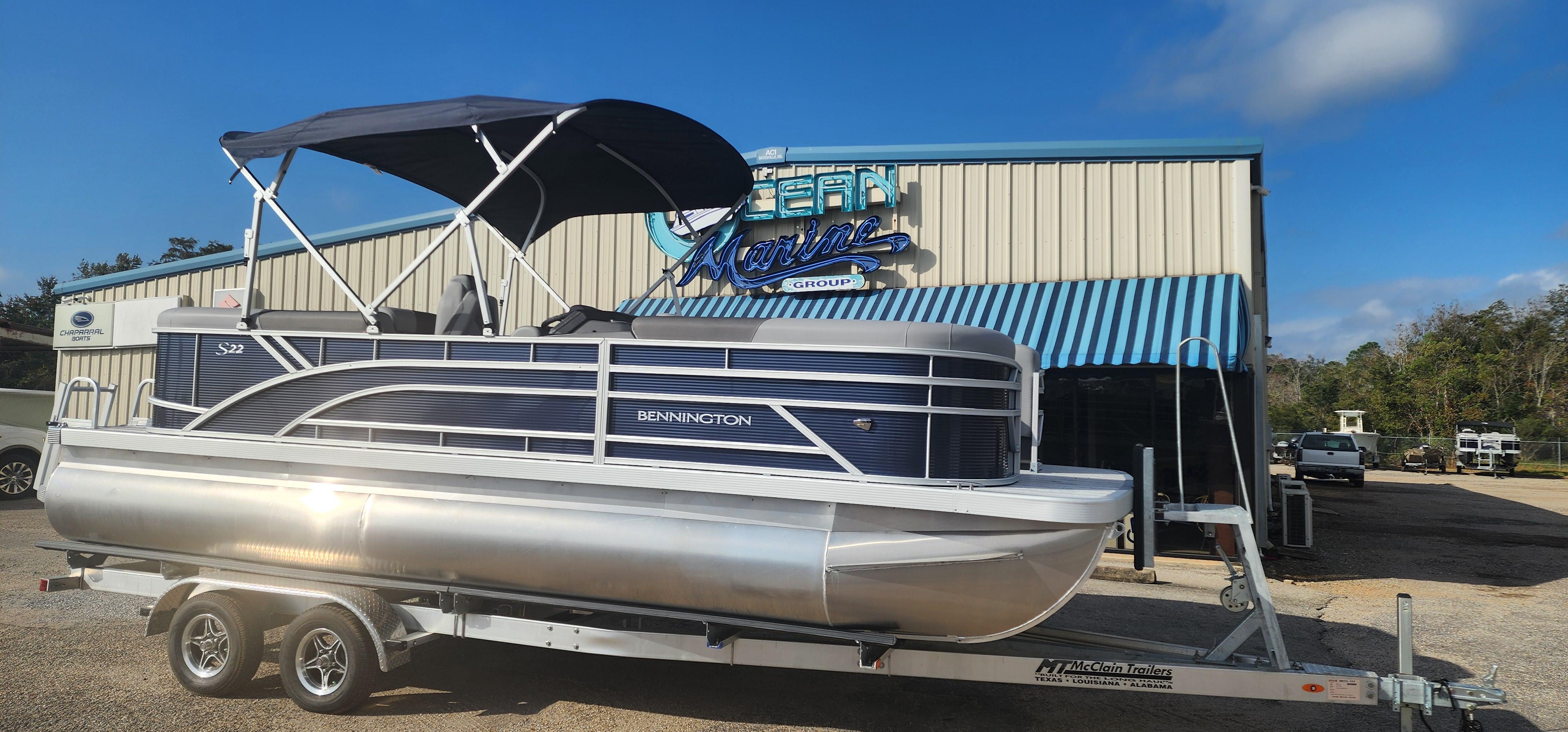2025 Bennington 22SSRSE