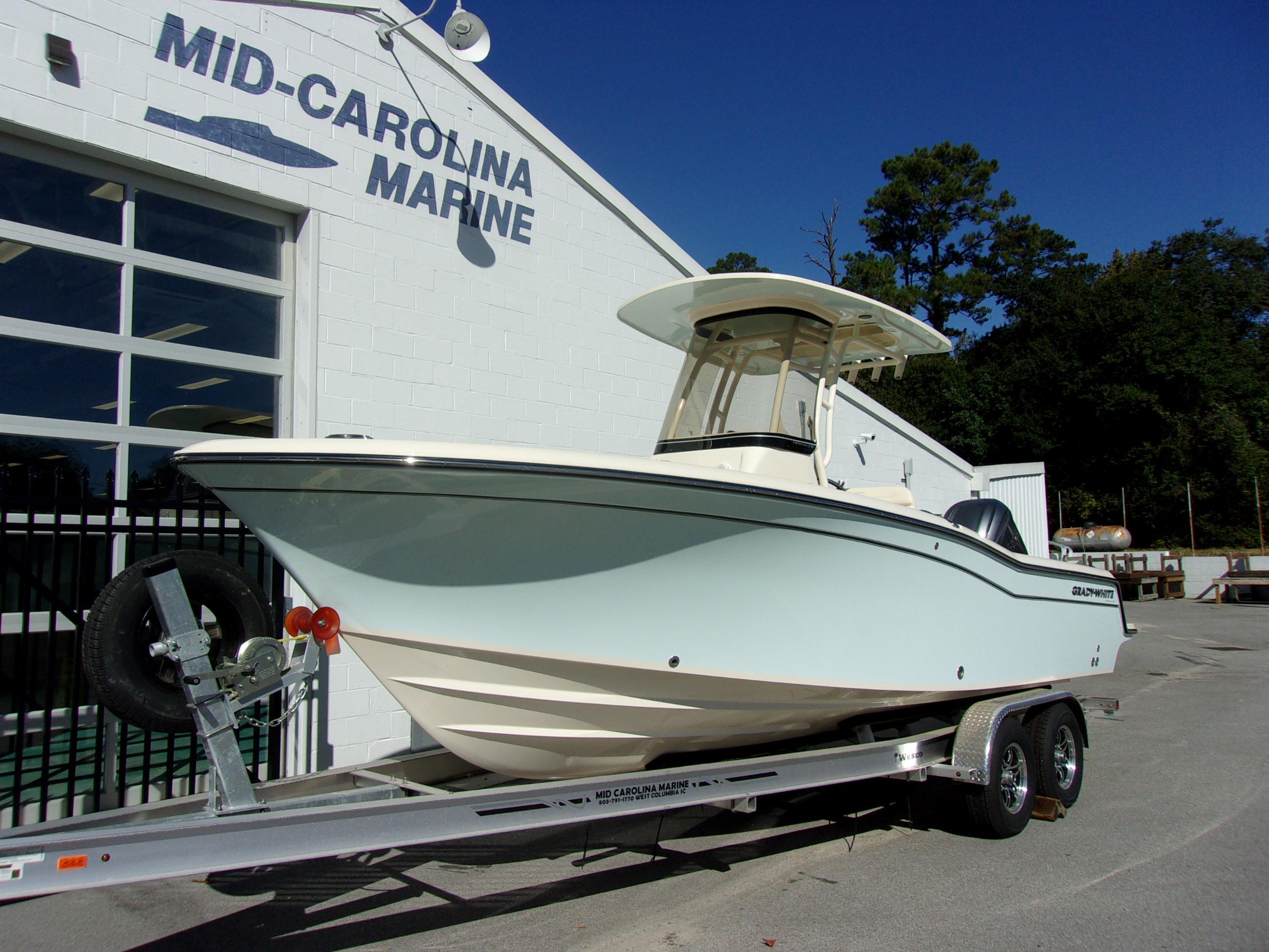 Grady-White  Fisherman 236 Center Console