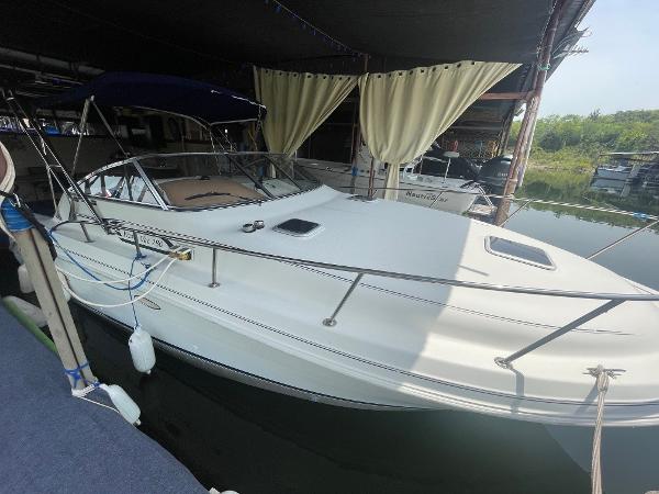 1998 Rinker 280 Fiesta Vee