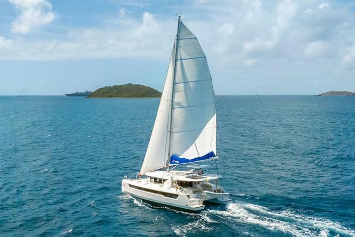 2026 Sunsail 465