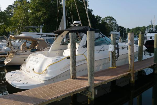 2001 Sea Ray 410 Express Cruiser