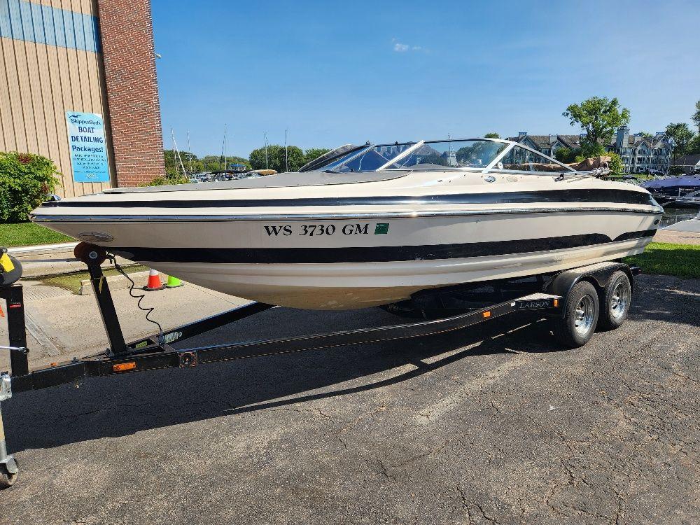 Larson 230 LXI Image 1