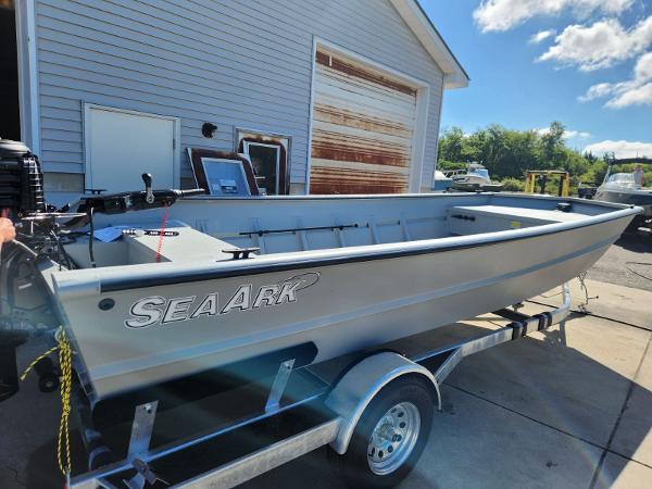 2024 SeaArk 2072 MV