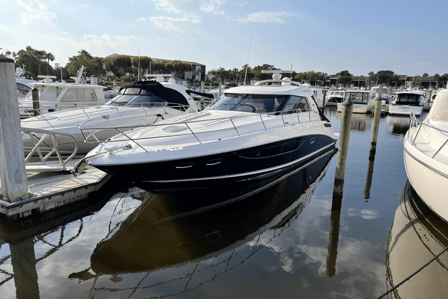 2015 Sea Ray 450 Sundancer