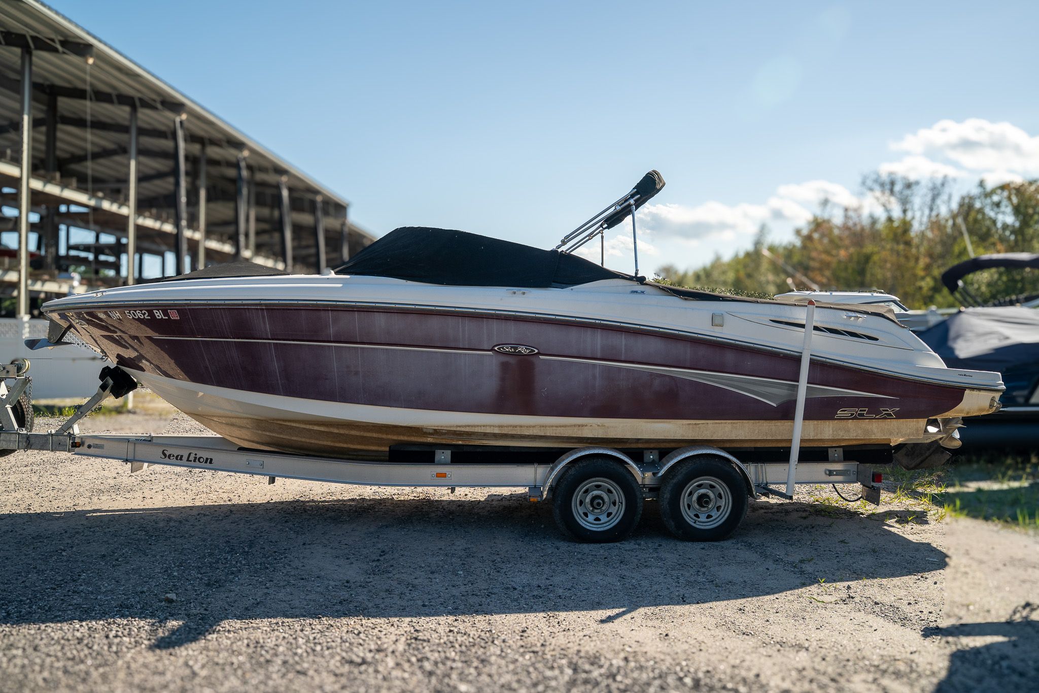 Sea Ray 270 SLX