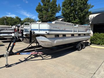 1995 Sun Tracker PB 24