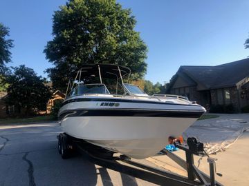 2008 Crownline 270 BR