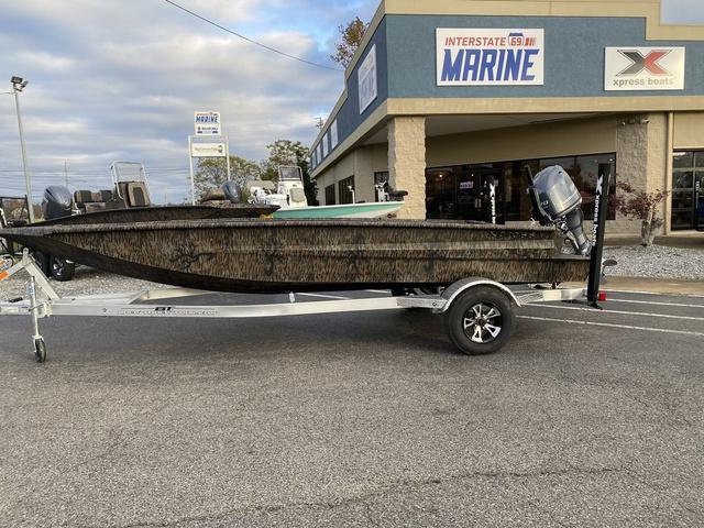 2025 Xpress Boats H18DB