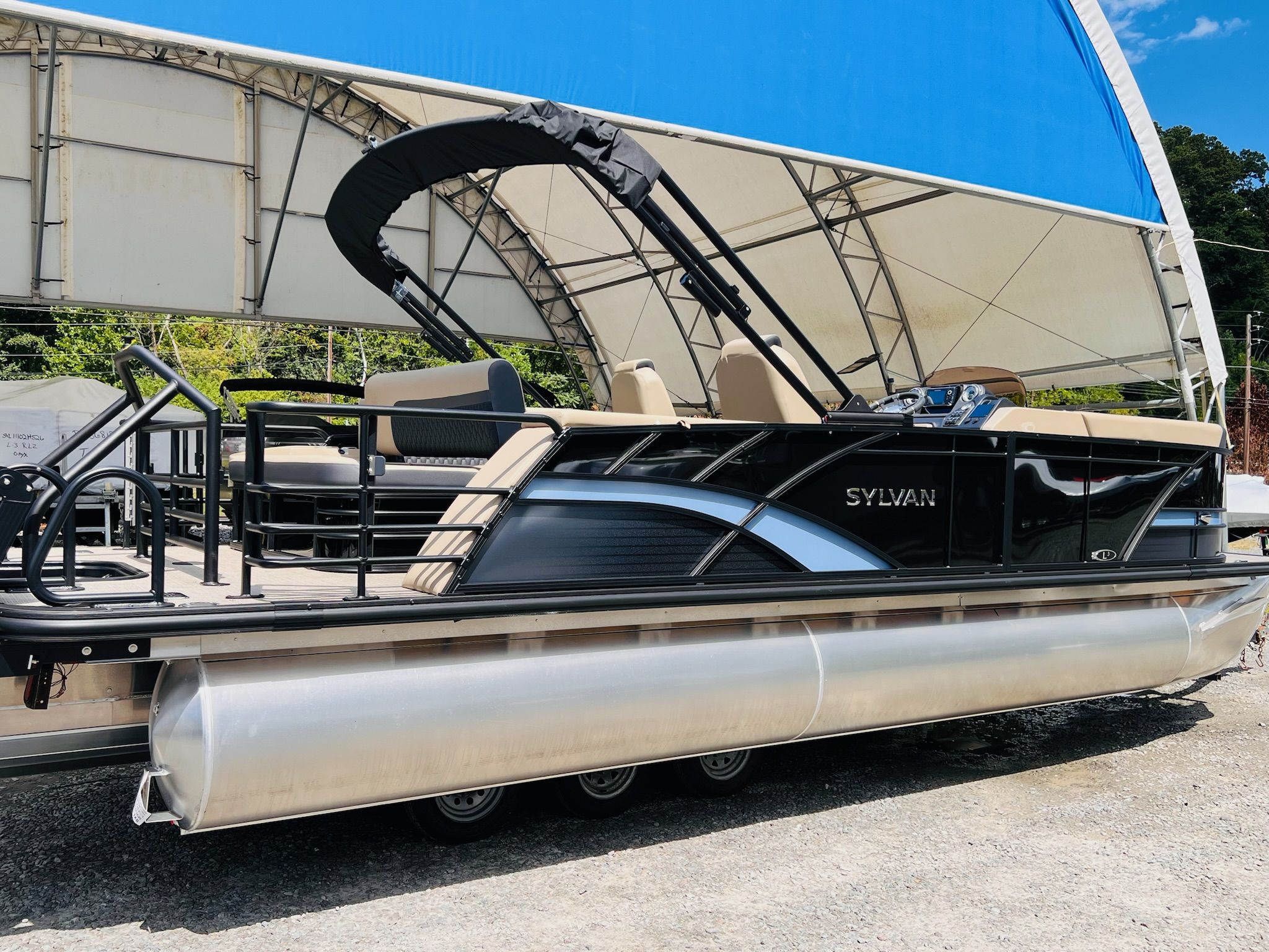 2026 Sylvan L-3 CLZ DH Tritoon