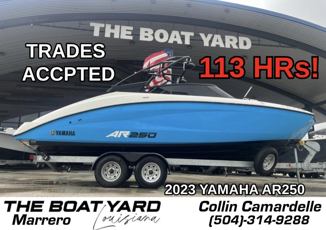 2023 Yamaha Boats AR250