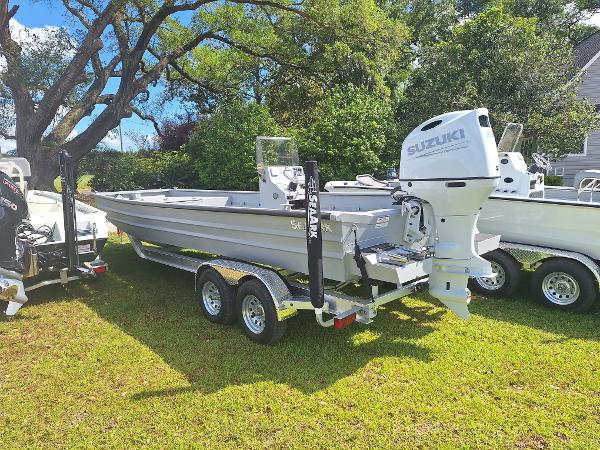 2024 SeaArk 2472 CUB