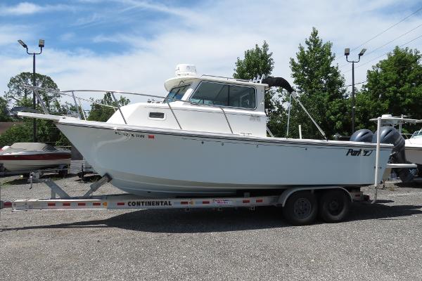 2018 Parker 2520 XLD Sport Cabin