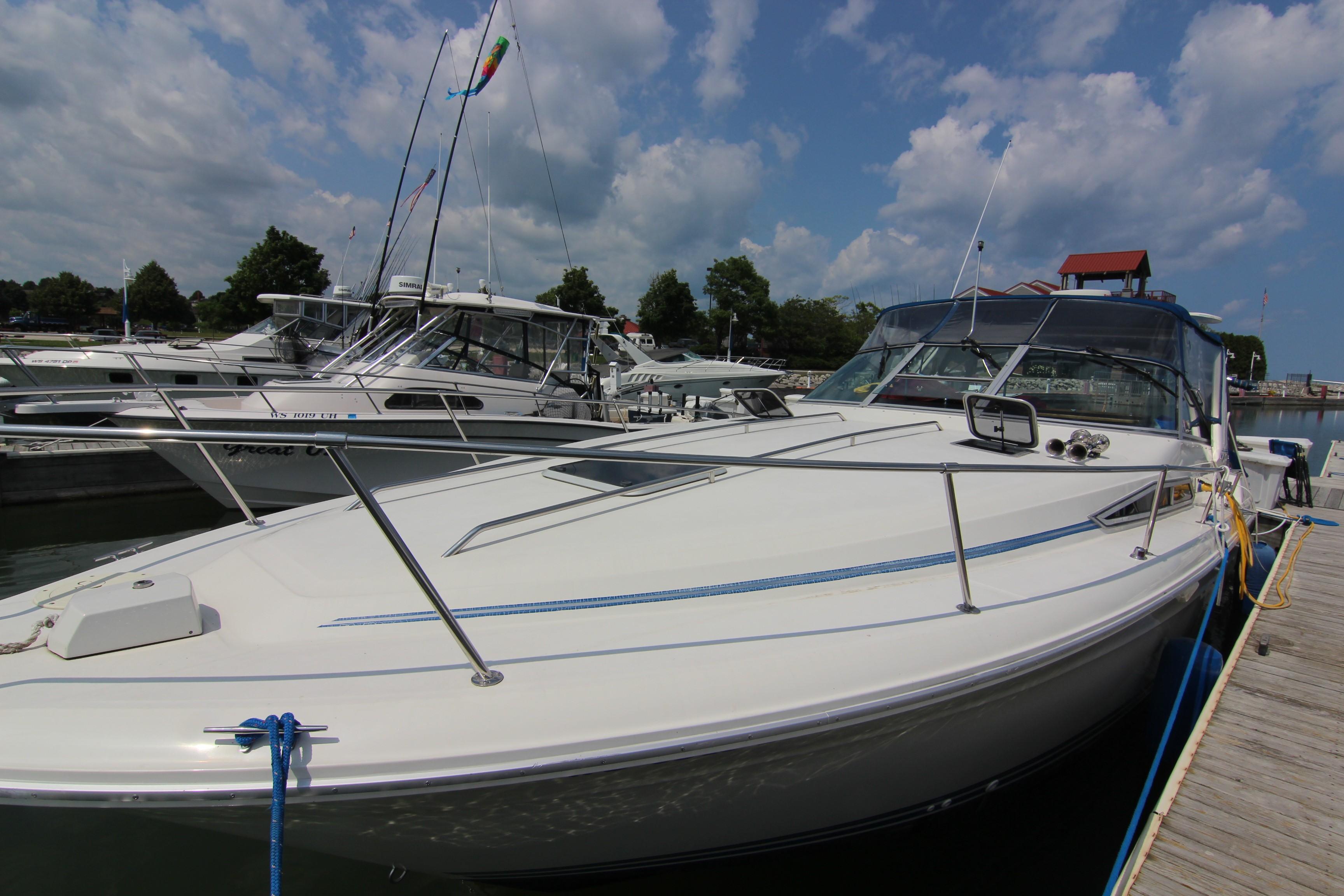 1990 Sea Ray 310 Sundancer, Sheboygan Wisconsin - boats.com