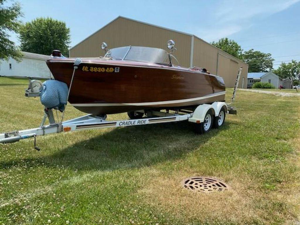 1954 Shepherd 18’ Runabout