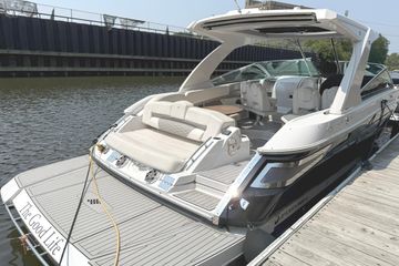 2019 Four Winns H350