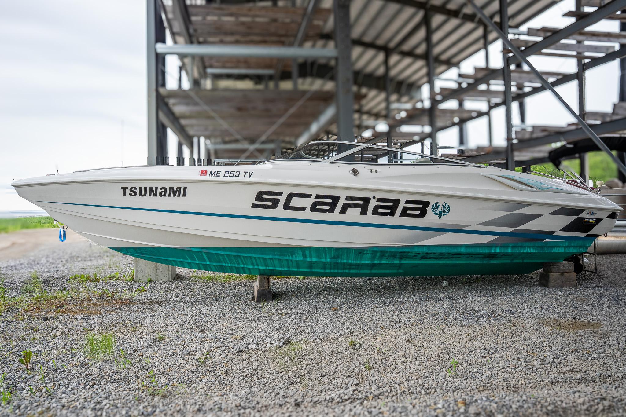 1998 Wellcraft Scarab 260