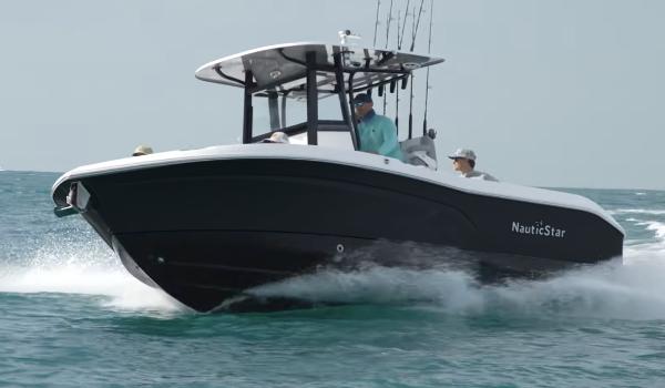 2023 NauticStar 24XS
