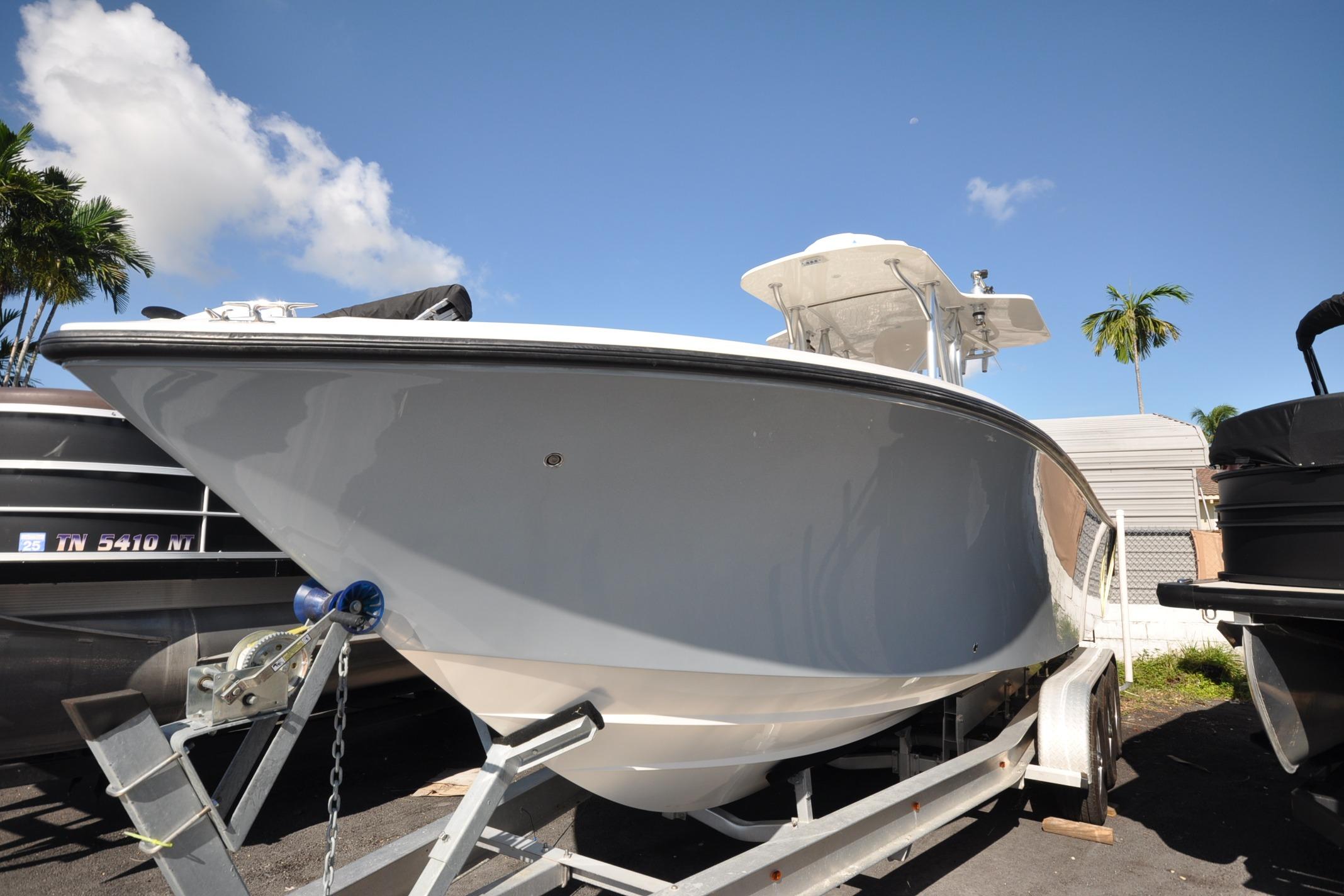 2020 SeaVee 290B