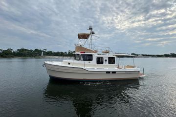 2022 Ranger Tugs R-31 CB