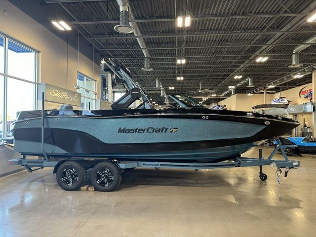 2025 MasterCraft XT24