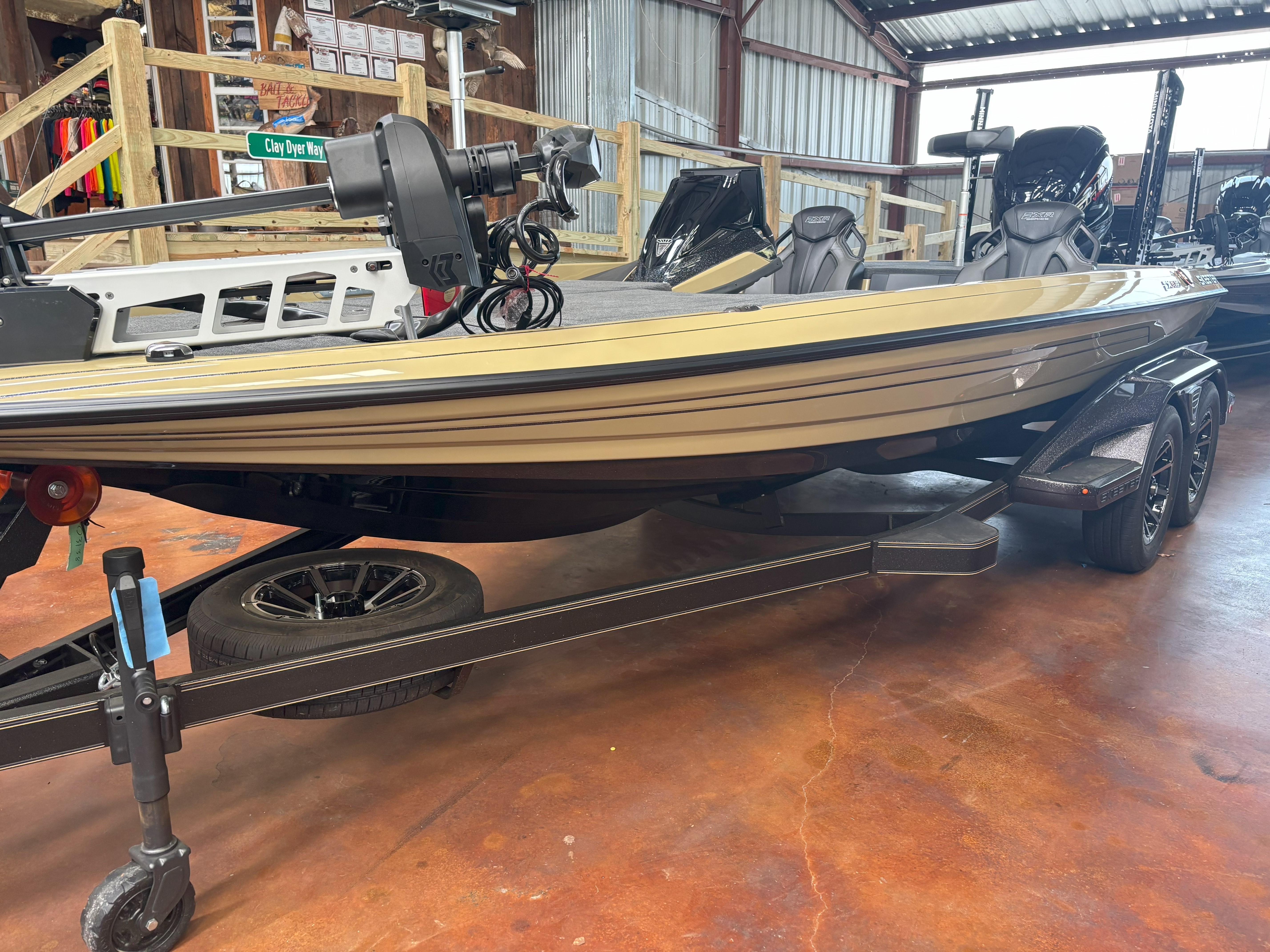 2025 Skeeter FXR20 Apex