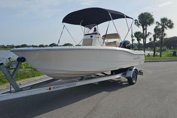 2021 NauticStar 191 Hybrid