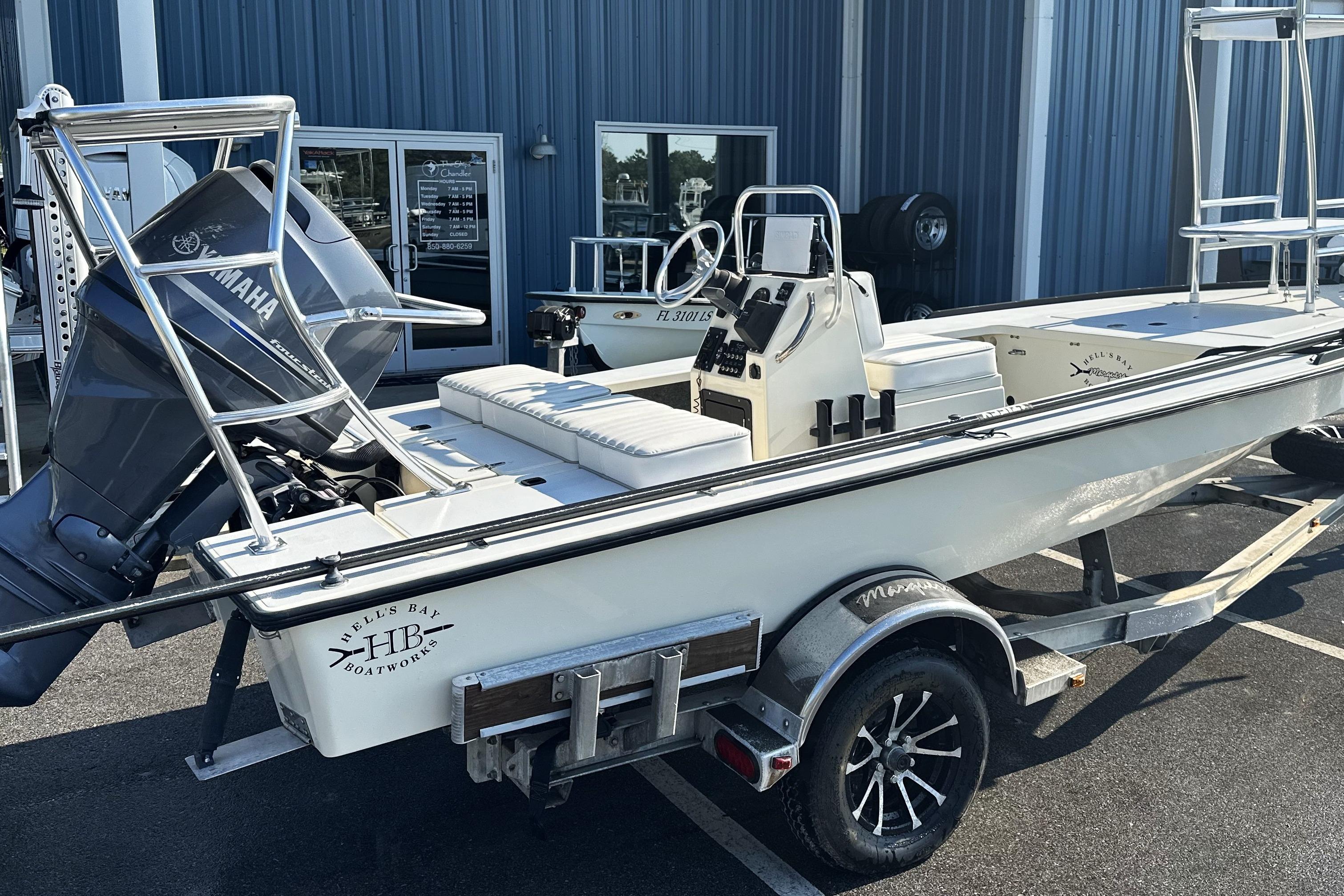 2003 Hell's Bay 18 Marquesa