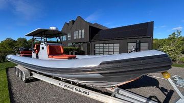 2023 Fluid Watercraft M35