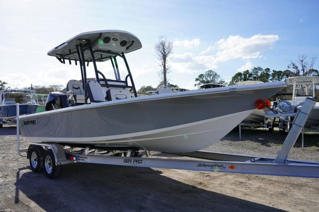 2025 Sea Pro 230 Bay