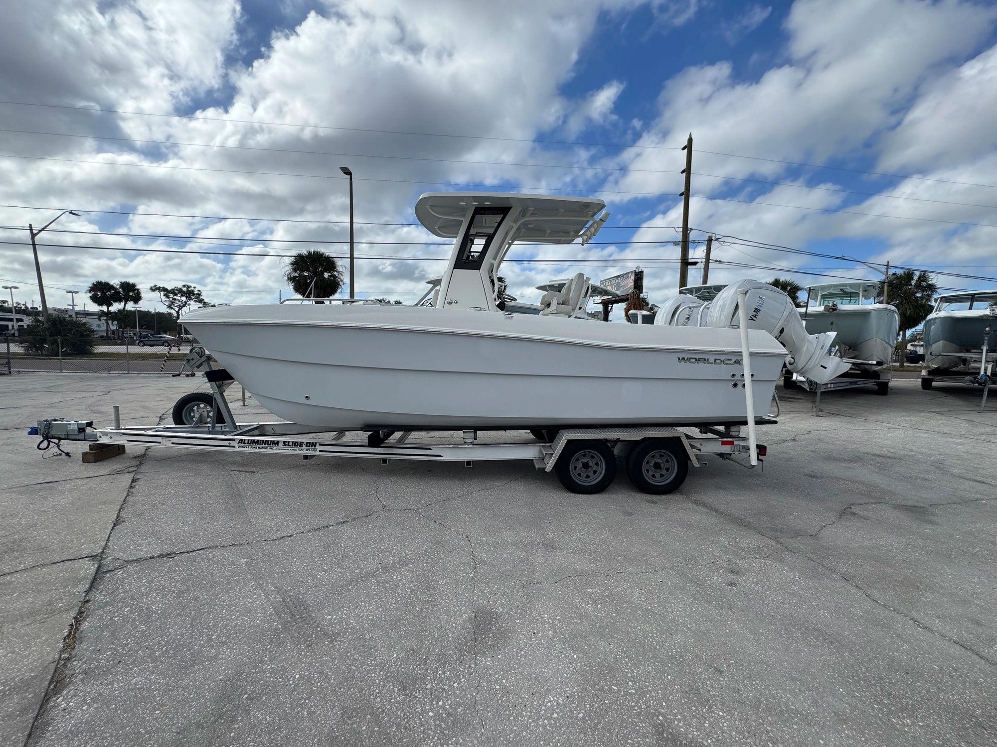 2025 World Cat 235 TE