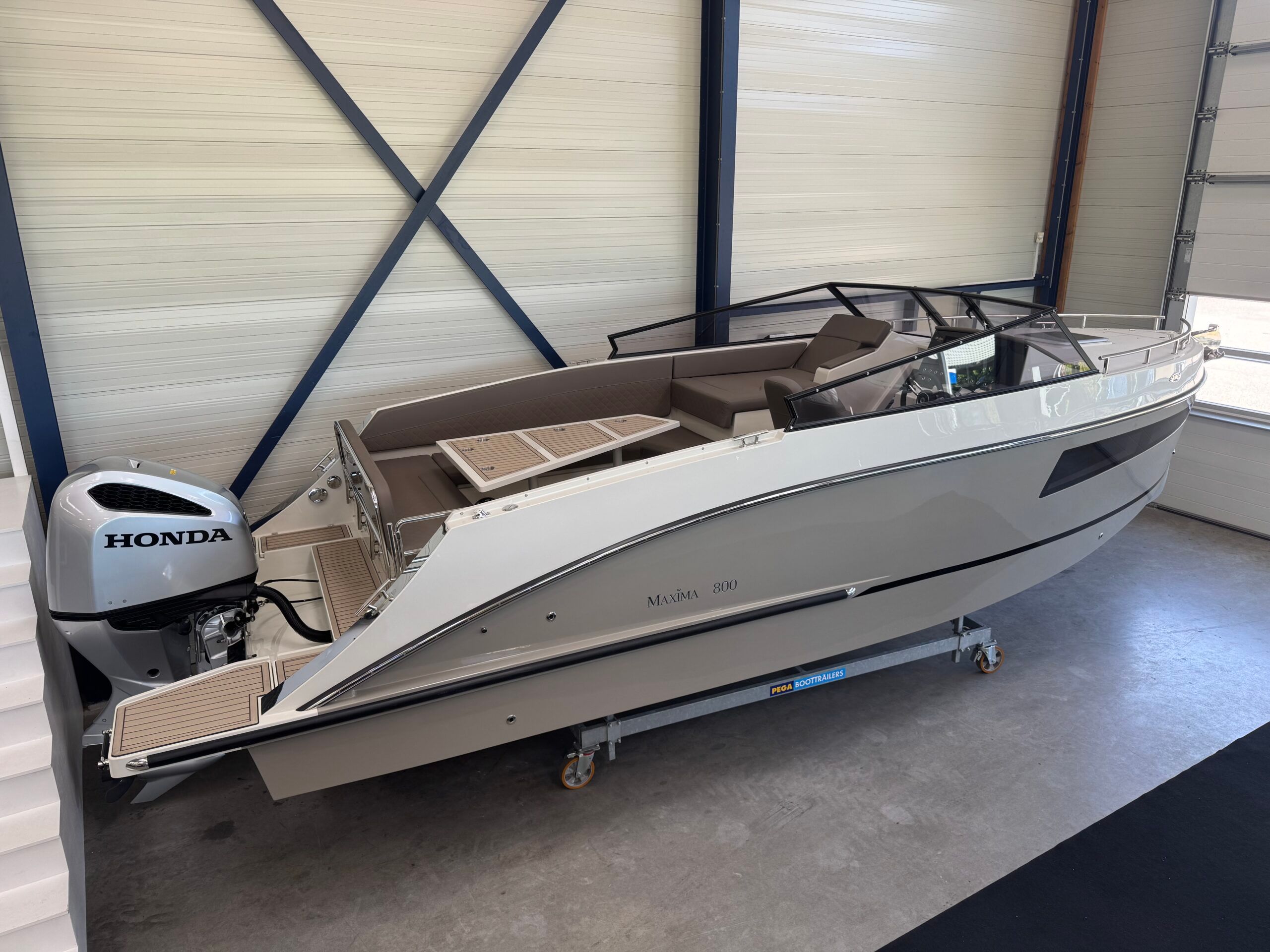 2025 Maxima 800 Cabin (op voorraad)