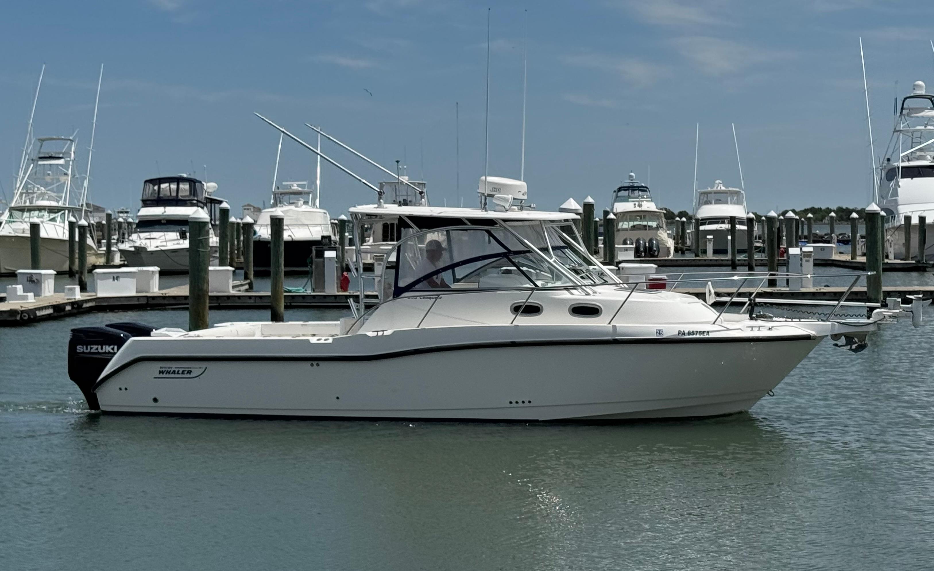 2004 Boston Whaler 305 Conquest