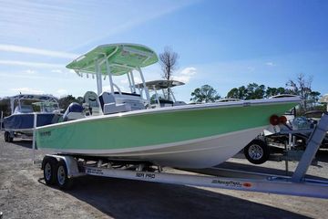 2025 Sea Pro 230 Bay
