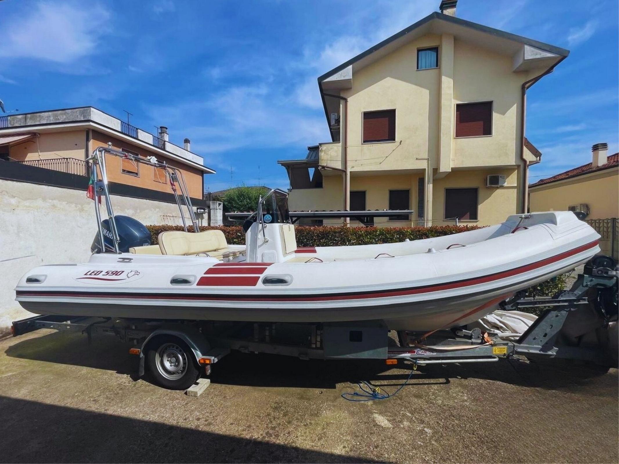 2014 Nautica LED 590 GS