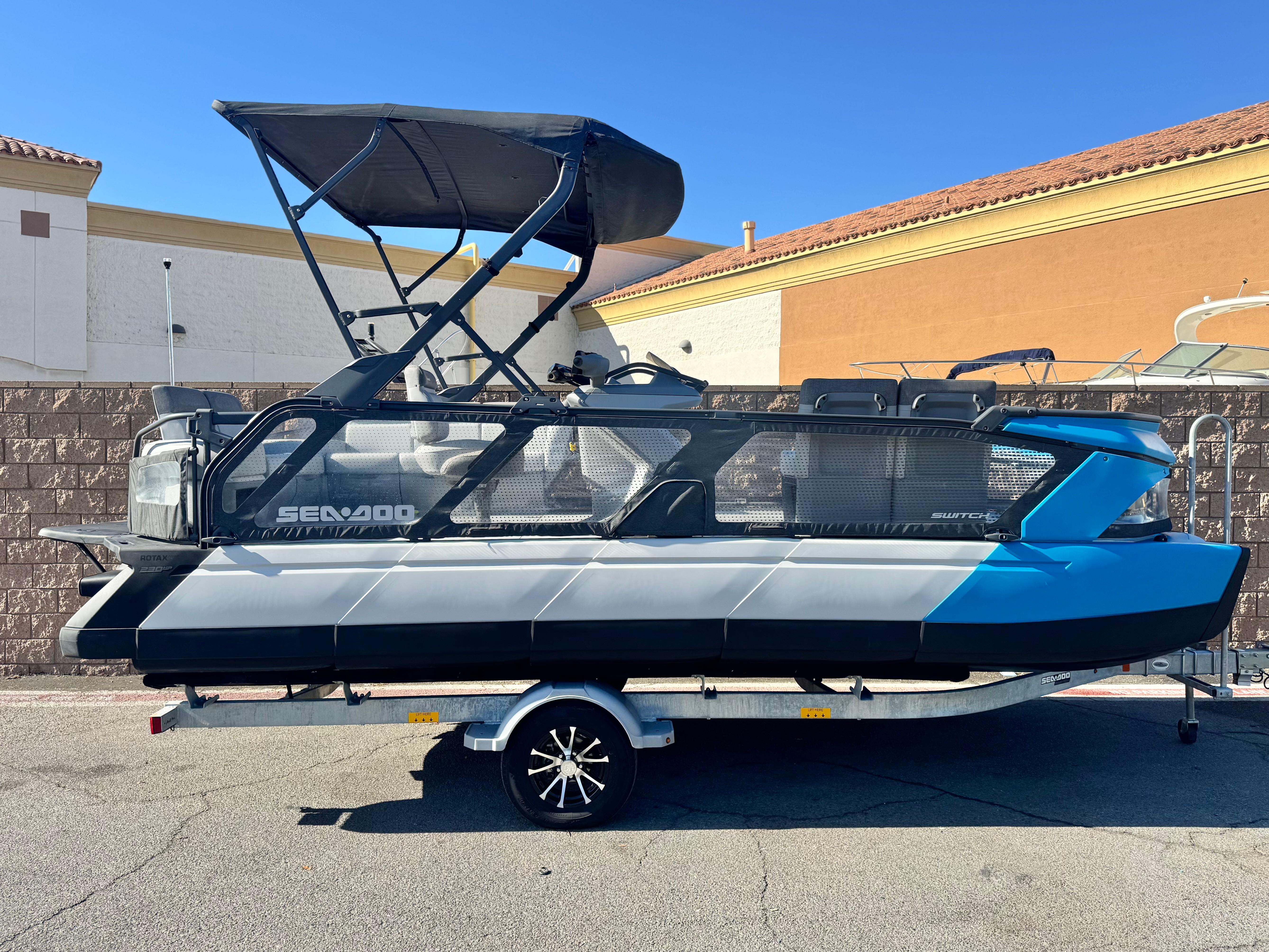 2023 Sea-Doo Switch Cruise 21