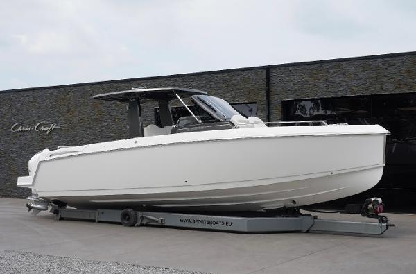 2022 Schaefer V33
