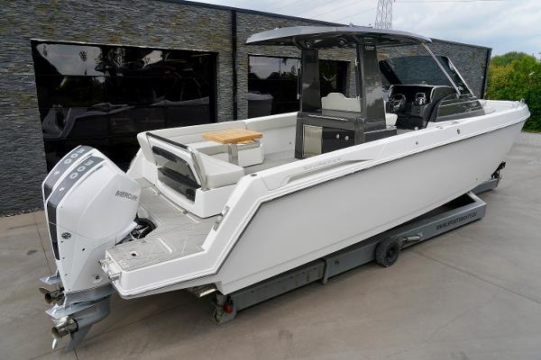 2022 Schaefer V33