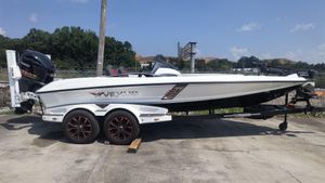 Vexus VX20 2021 Vexus VX20 boat on trailer, featuring sleek design and Yamaha engine.