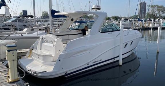 2018 Rinker 320