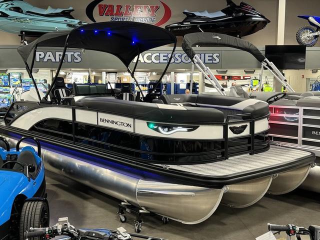 2025 Bennington 24MSBSE Tri-Toon Pontoon