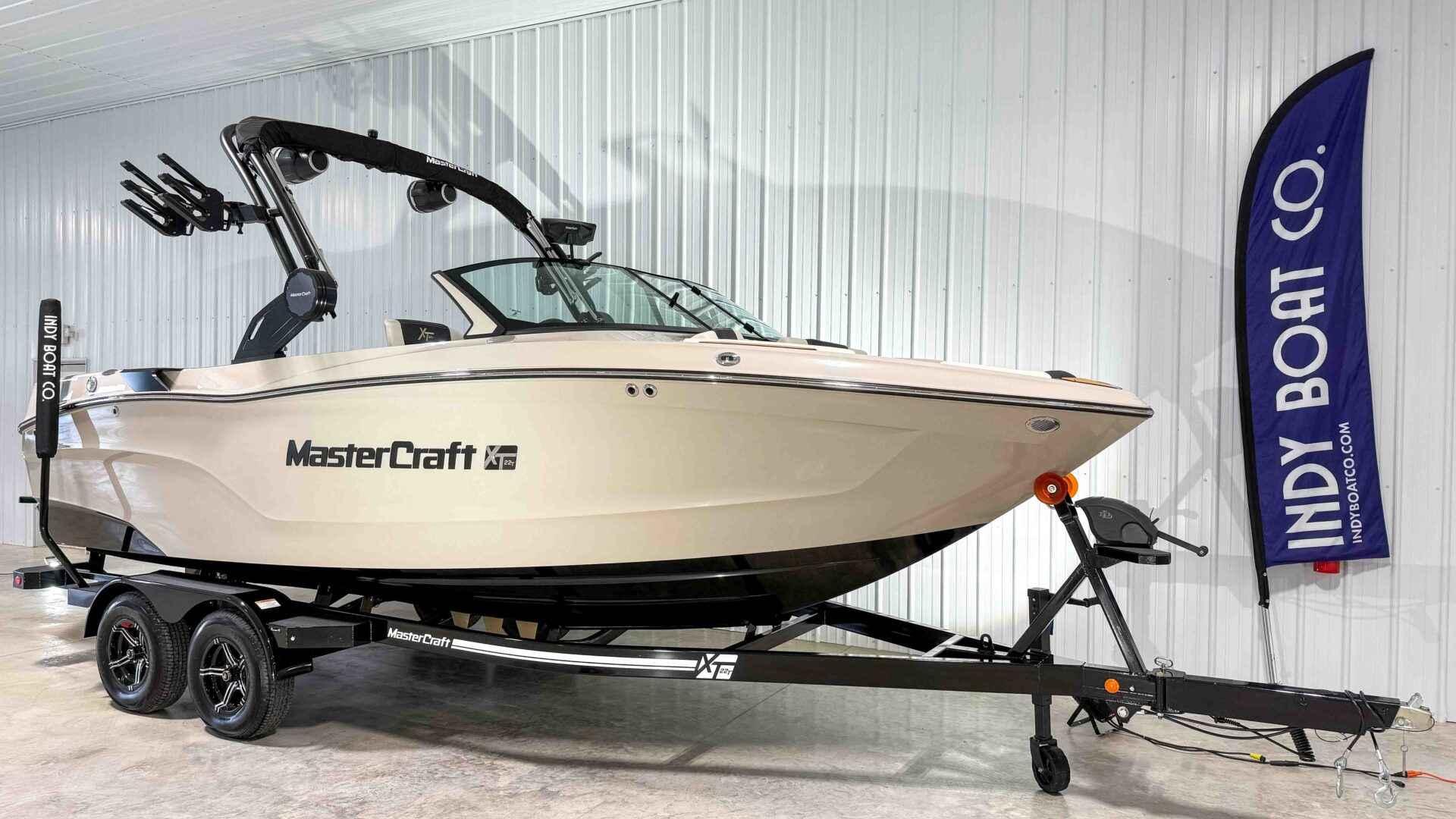 2025 MasterCraft XT22T