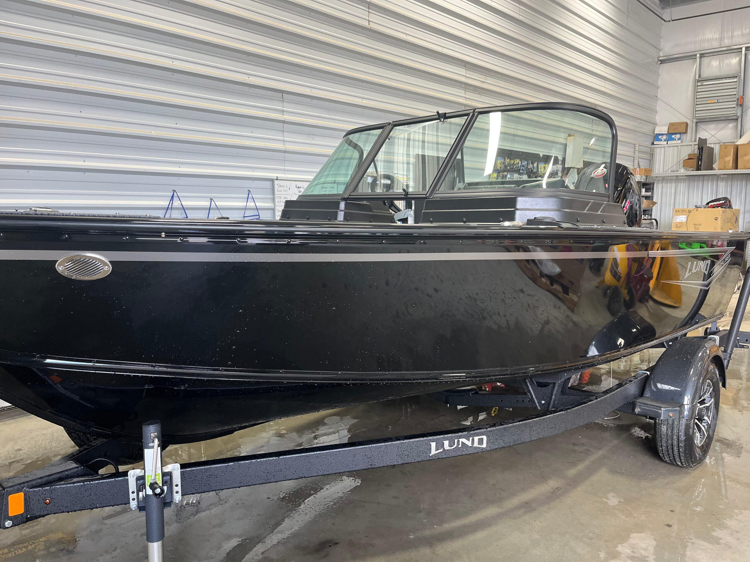 2026 Lund 1800 Explorer Sport