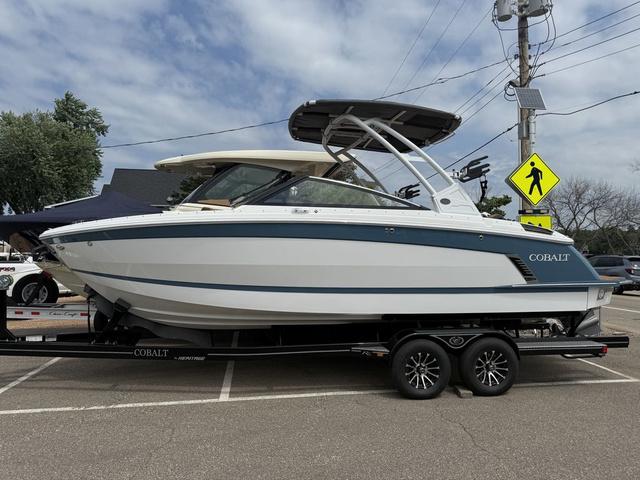 2025 Cobalt R6 Surf