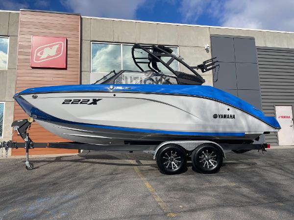 2025 Yamaha Boats 222XE